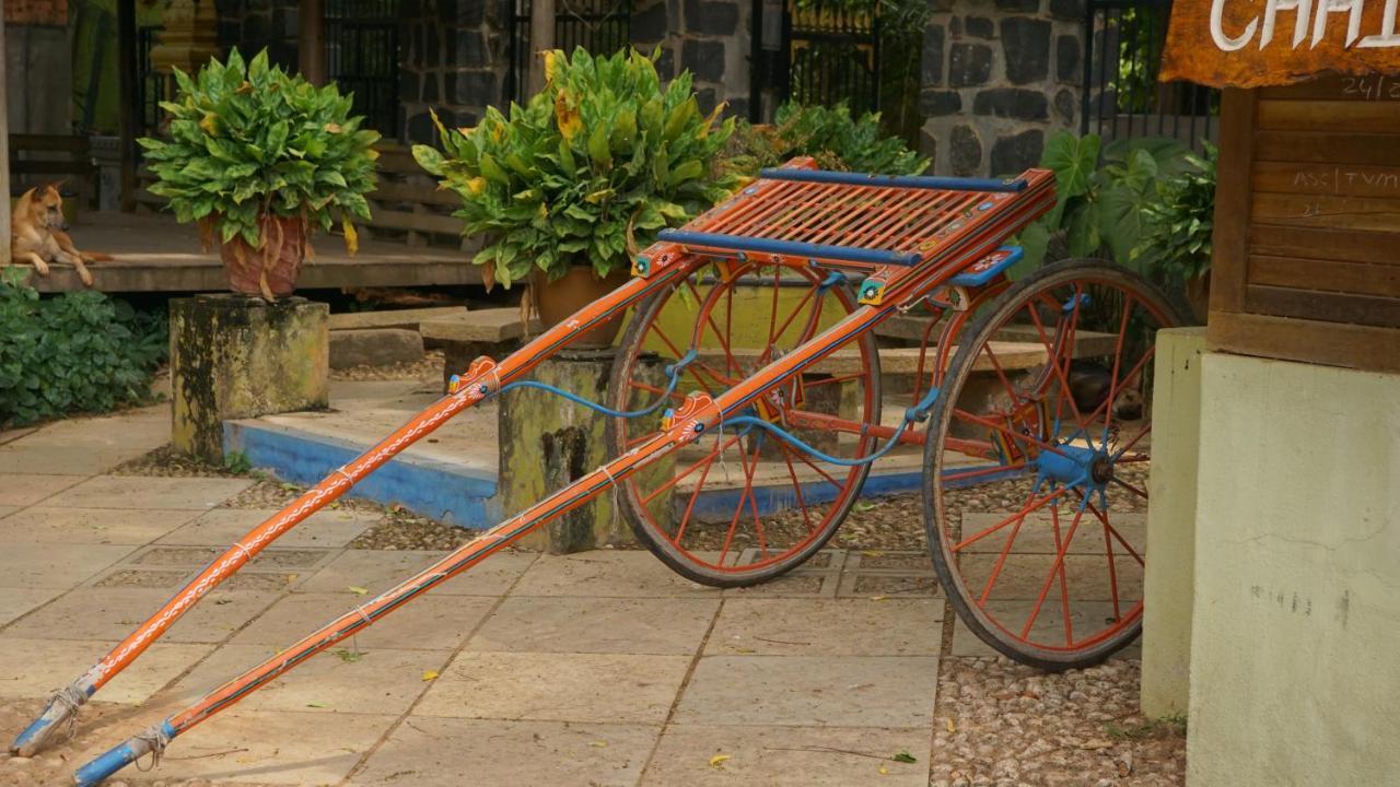 Green'S Guest House Auroville Exterior foto